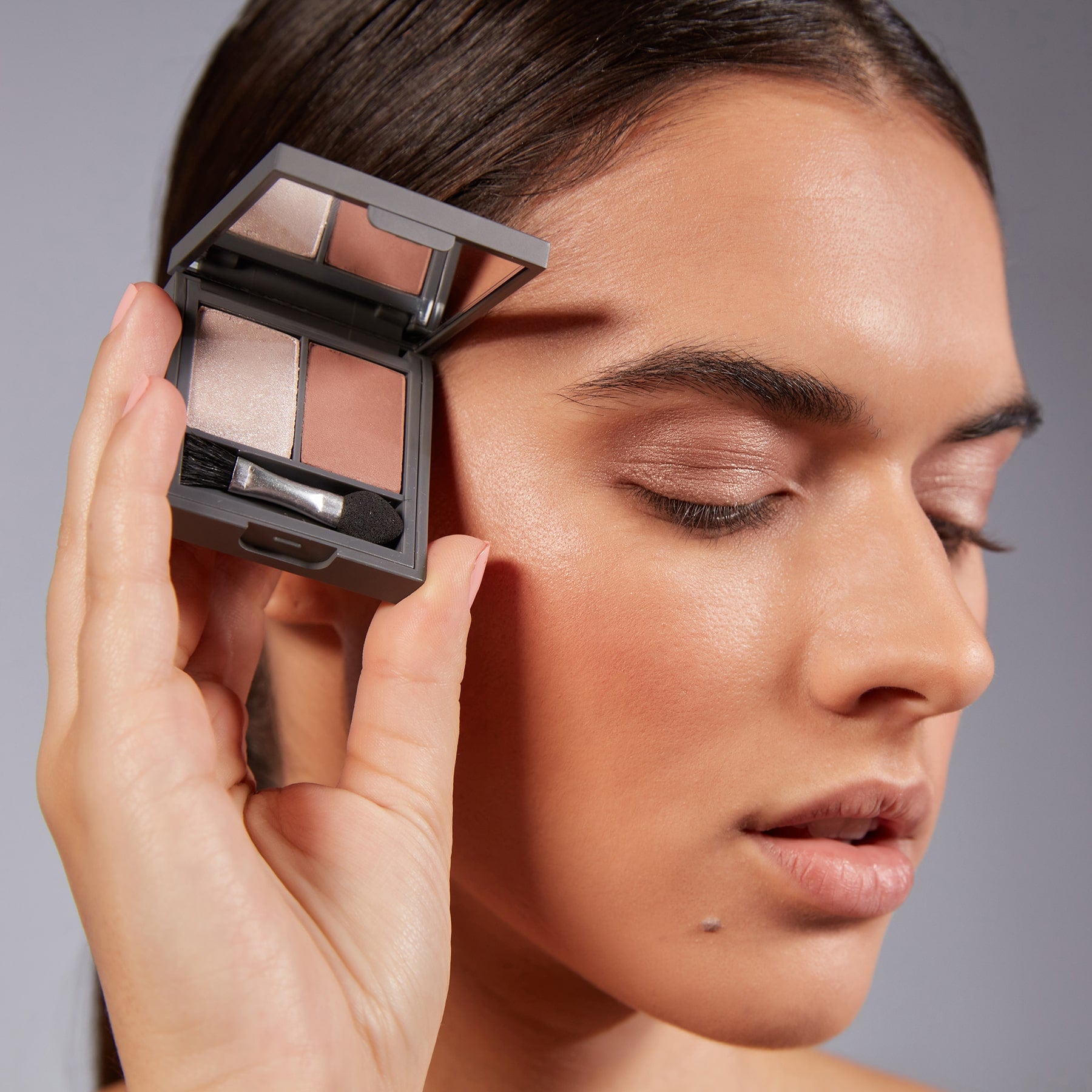 Alix Avien Duo Eyeshadow