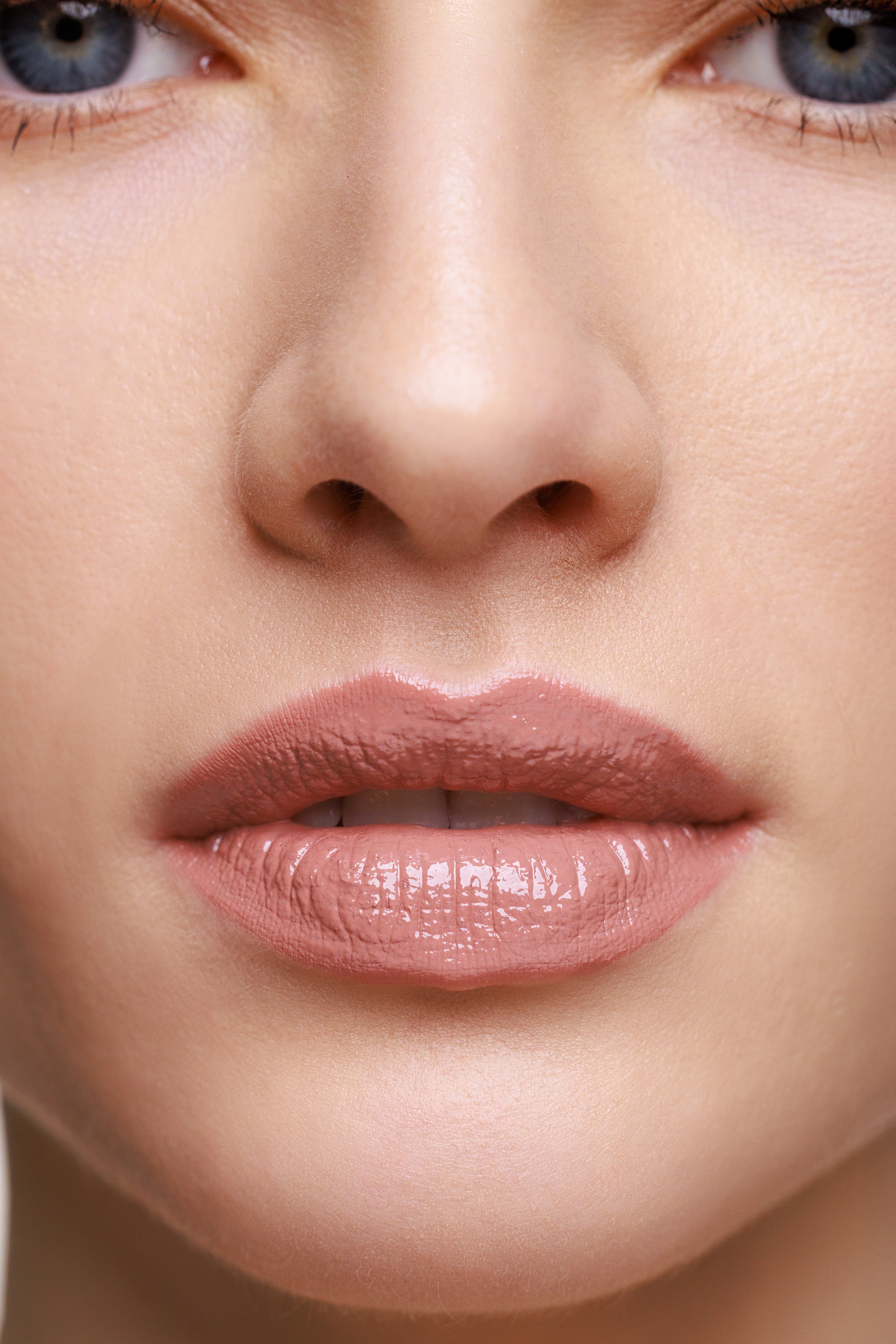 PAESE Nudelightful Lipstick