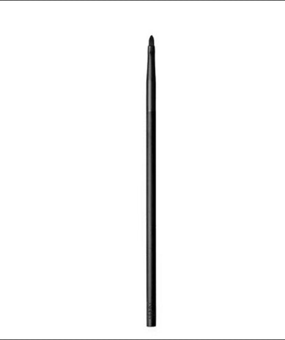 NArs #51 wet dry eyeliner brush